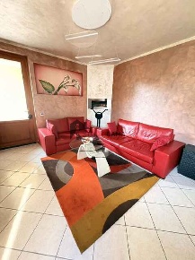 Foto Villa a schiera a Bedizzole Piazza di 150 m² con 3 locali in vendita