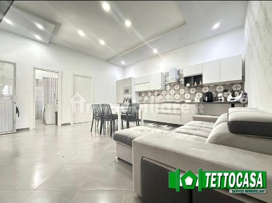 Foto Appartamento a Castello di Cisterna di 84 m² con 3 locali in vendita