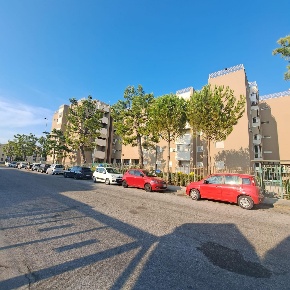 Foto Appartamento in Via Carlo Massa, Bari di 105 m² in vendita