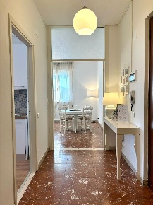 Foto Appartamento a Carrara Centro di 95 m² con 4 locali in vendita