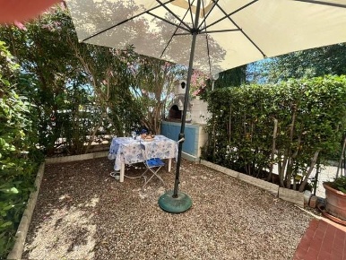 Foto Appartamento a Rosignano Marittimo di 45 m² con 2 locali in vendita
