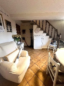 Foto Casa indipendente a Capannori Colle di Compito - Castelvecchio