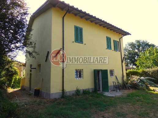 appartamento in vendita a Scarperia e San Piero in zona Scarperia