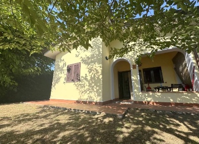 Foto Villa a schiera in TORRE DEL LAGO, Viareggio Torre del Lago di 65 m²