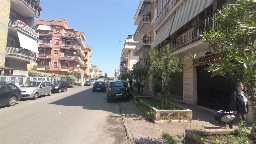Foto Negozio in VIA DELL'AQUILA REALE 21, Roma Tor Tre Teste - Torre Maura