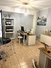 Foto Ufficio a Guidonia Montecelio Poggio Fiorito di 80 m² con 3 locali
