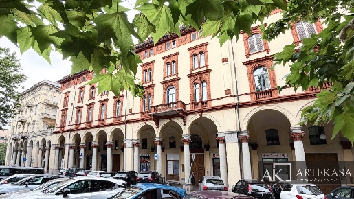 Foto Appartamento in Via XX Settembre 20, Novara Centro Storico di 104 m²