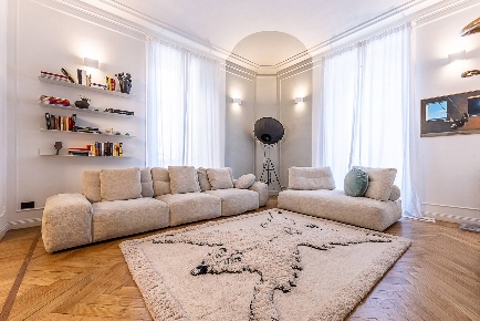 Foto Appartamento in Via Duchessa Jolanda, Torino Cit Turin di 181 m²