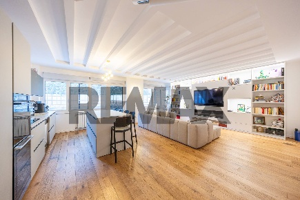 Foto Appartamento in Via Adolfo Gandiglio 27, Roma di 206 m² con 4 locali