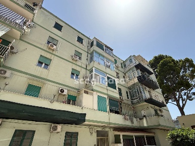 Foto Appartamento in Via Pergusa 18, Palermo Altarello di 90 m² in vendita