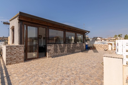 Foto Hotel in Via Pio la Torre 4, Pozzallo di 300 m² con 10 locali