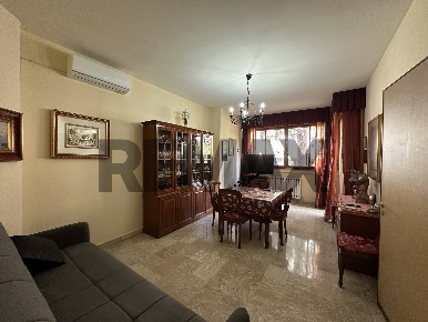 Foto Appartamento in Via Guido Rossa 20, Aprilia Semicentro di 120 m²