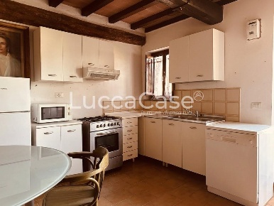 Foto Casa indipendente a Porcari Centro di 80 m² con 3 locali in vendita