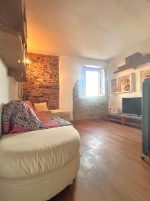 Foto Case semi ndipendenti a Massarosa Bargecchia, Corsanico di 80 m²