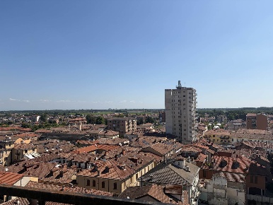Foto Appartamento a Mortara Centro di 98 m² con 3 locali in vendita