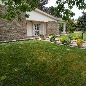 Foto Villa unifamiliare a Montelupo Fiorentino di 250 m² con 7 locali