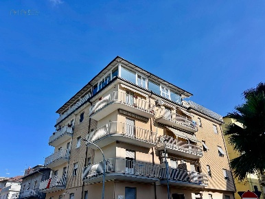 Foto Appartamento in Angelo Celli 1, San Benedetto del Tronto di 121 m²