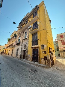 Foto Appartamento a Marigliano di 110 m² con 4 locali in vendita