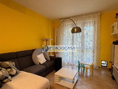 Foto Appartamento in Via cavour, Carrara Centro di 80 m² con 3 locali