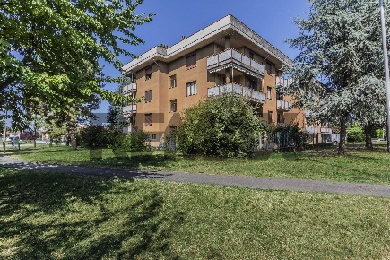 Foto Appartamento in VIA MAZZINI 10, Pogliano Milanese di 109 m² in vendita