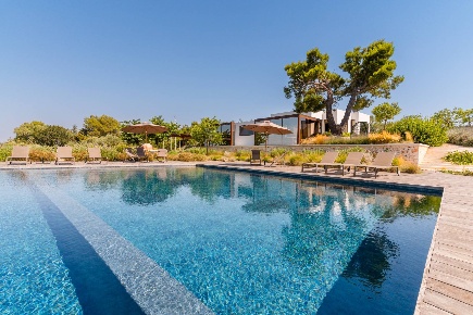 Foto Villa unifamiliare in CONTRADA PARETANO SN, Monopoli di 110 m²