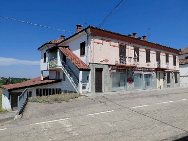Foto Casa indipendente in via Perosini 25, Antignano Perosini di 382 m²