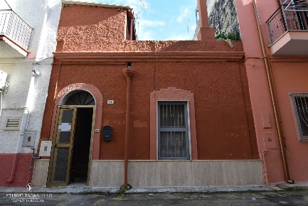 Foto Appartamento in VIA CARMIGNANO 21, Palagiano di 94 m² con 3 locali