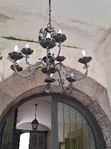 Foto Negozio a Salerno Centro Storico - Teatro Verdi di 100 m² con 3 locali