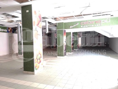 Foto Magazzino in Marcello Candia, Napoli Fuorigrotta di 350 m² in affitto