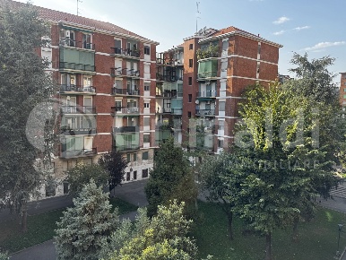 Foto Appartamento in Largo Promessi Sposi 2, Milano Cantalupa - San Paolo