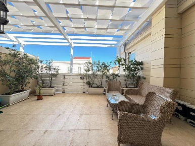 Foto Appartamento in Via Fiume 11, Bari Santo Spirito di 90 m² con 3 locali