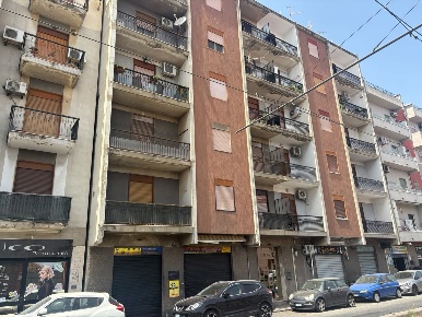 Foto Appartamento in Via Bonino 24, Messina Gazzi di 110 m² con 4 locali