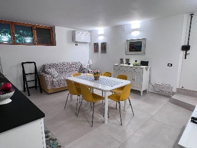 Foto Seminterrato a Rosignano Marittimo Castiglioncello di 60 m² in vendita