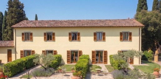 Foto Villa a schiera a Siena di 120 m² con 6 locali in vendita