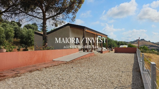 Foto Agriturismo a Monteprandone di 163 m² con 2 locali in vendita