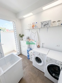 Foto Villa bifamiliare in Via dell'Ulivo, Ravenna di 160 m² con 4 locali