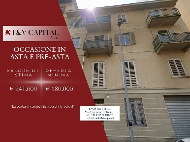 Foto Appartamento in Via Caramagna, Torino Nizza Millefonti di 400 m²