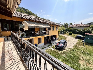 Foto Cessione attività in Via Starda 4, Neive Bricco Di Neive con 5 locali