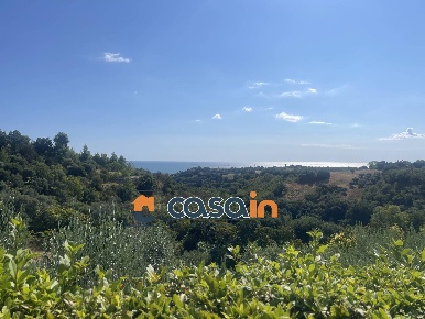 Foto Hotel in 85 contrada, Cupra Marittima di 220 m² con 8 locali