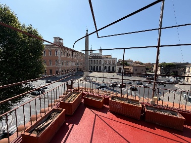 Foto Attico in Piazza San Giovanni in Laterano, Roma San Giovanni di 152 m²