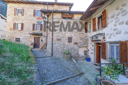 Foto Rustico in località Antea 14, Bergamo Antea di 784 m² con 26 locali