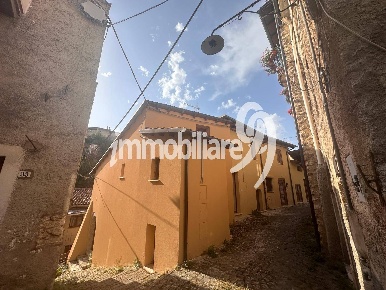 Foto Casa indipendente in Via Camardella snc, L'Aquila di 48 m² in vendita