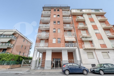 Foto Appartamento in Emilio De Marchi, Torino Borgo Vittoria di 57 m²