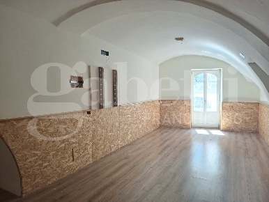 Foto Ufficio in Via Rosa 63, Ragusa Centro di 85 m² con 3 locali in affitto