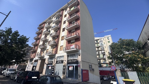 Foto Magazzino in Via COSENZA VIALE MANCINI 127, Cosenza Mancini di 120 m²