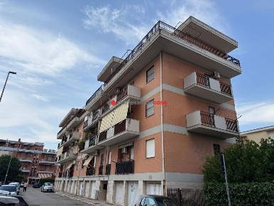 Foto Appartamento in Via Francesco Compagna 36, Foggia di 123 m² in vendita