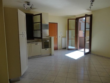 Foto Appartamento a San Gimignano Semicentro, Zona Stadio di 75 m²