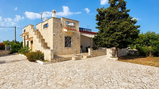 Foto Villa bifamiliare in Strada Comunale Concorrano 8, Castellana Grotte