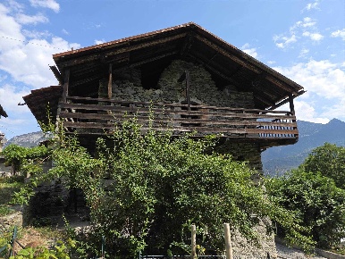Foto Rustico in Località Ussel  snc, Châtillon Ussel di 48 m² con 3 locali