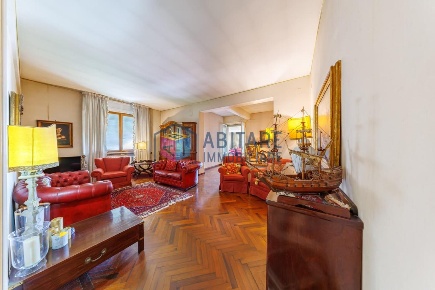 Foto Attico a Livorno di 143 m² con 5 locali in vendita